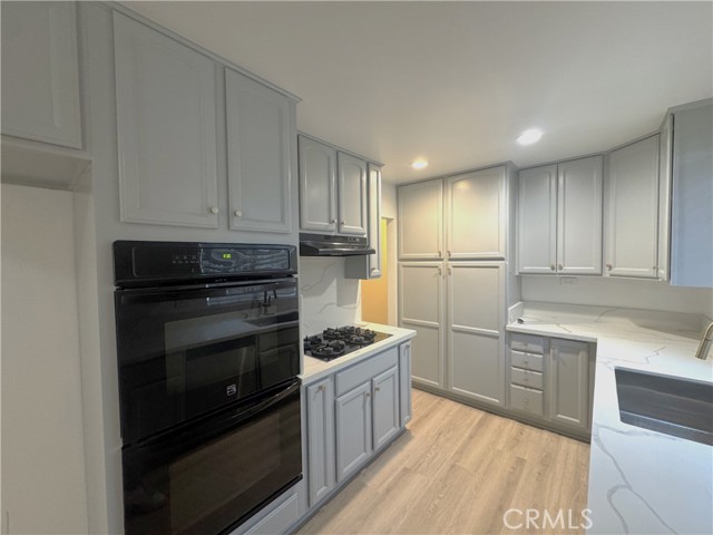 Detail Gallery Image 8 of 20 For 547 S Yorba St, Orange,  CA 92869 - 3 Beds | 1 Baths