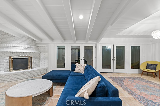 854 Guanajuato Drive, Claremont CA: https://media.crmls.org/medias/16d2481d-502f-4cba-96e8-2e9847dac650.jpg