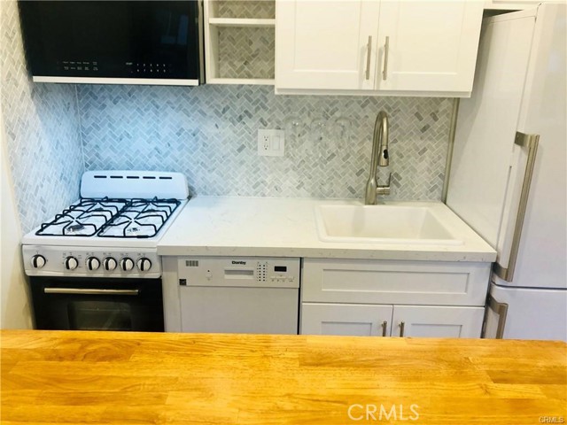 Detail Gallery Image 12 of 21 For 4462 Eureka Ave, Yorba Linda,  CA 92886 - 1 Beds | 1 Baths