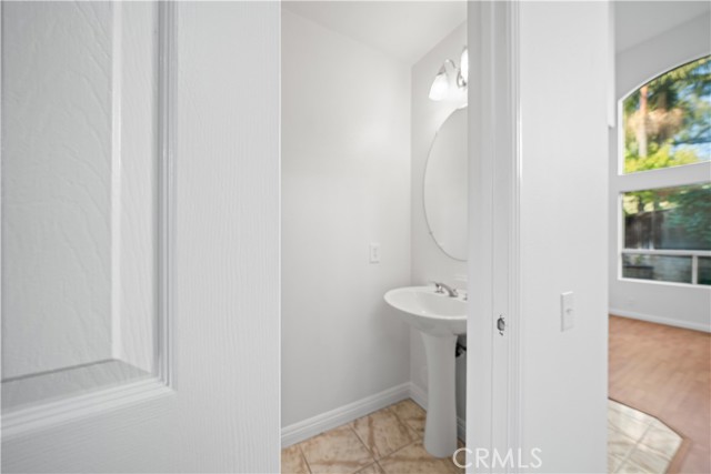 Detail Gallery Image 15 of 33 For 12 Larkmead, Aliso Viejo,  CA 92656 - 3 Beds | 2/1 Baths