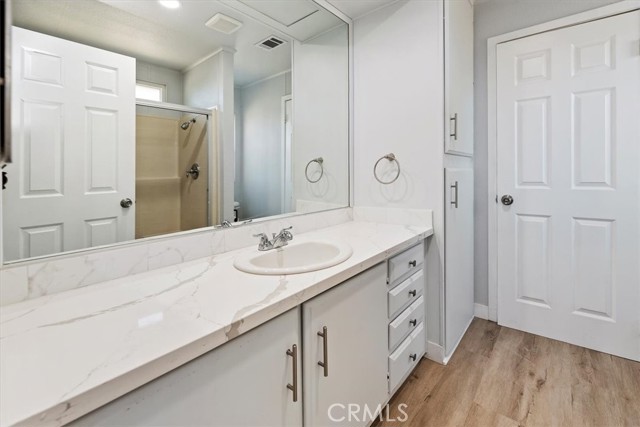 60500 Indian Paint Brush Road, Anza CA: https://media.crmls.org/medias/16d4cddb-eec6-44f1-9a1b-f30045ea747e.jpg