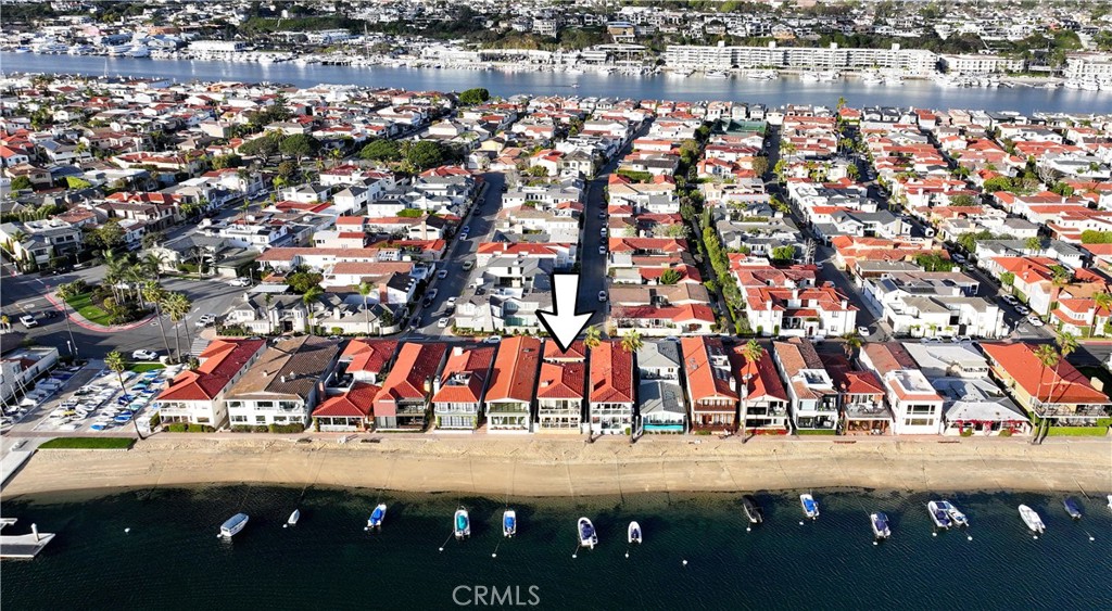 https://media.crmls.org/medias/16d71ba1-1275-4300-ac04-cd1b55d8113d.jpg?preset=X-Large