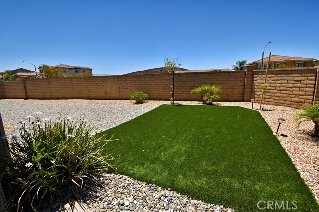 32458 Daisy Drive, Winchester CA: https://media.crmls.org/medias/16d7378c-3cdf-4375-a633-c4e6d32e6391.jpg