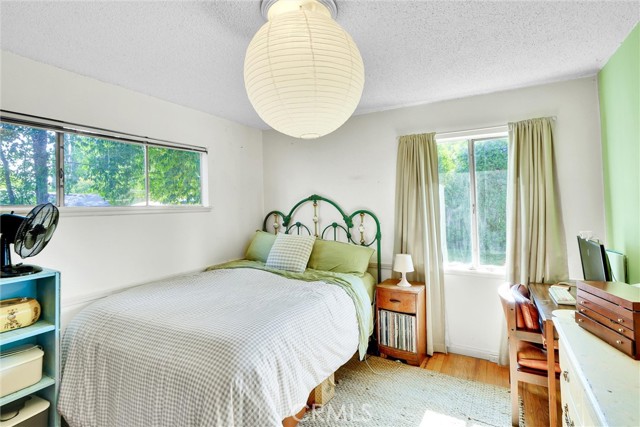 6650 Sale Avenue, West Hills CA: https://media.crmls.org/medias/16d73f8a-5653-42a9-b4e4-226a637b285d.jpg