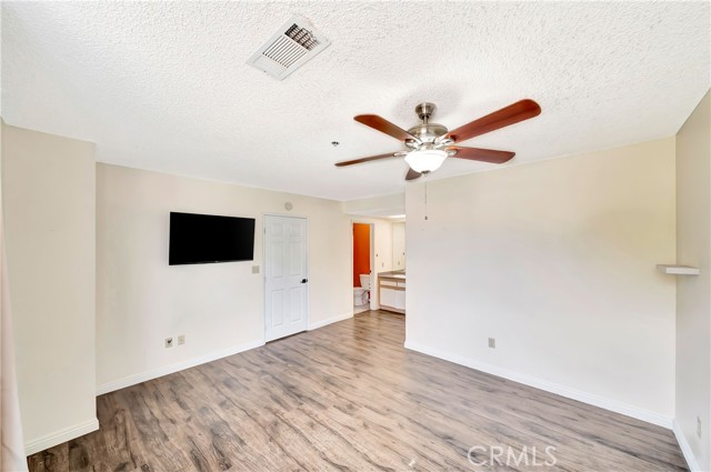 Detail Gallery Image 27 of 48 For 44526 15th St #10,  Lancaster,  CA 93535 - 2 Beds | 2 Baths