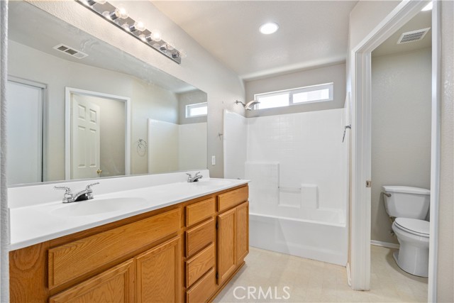Detail Gallery Image 22 of 35 For 13845 Ashmont St, Victorville,  CA 92392 - 3 Beds | 2 Baths