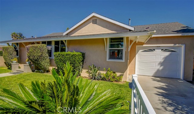 Detail Gallery Image 2 of 26 For 138 Walnut St, Costa Mesa,  CA 92627 - 2 Beds | 2 Baths