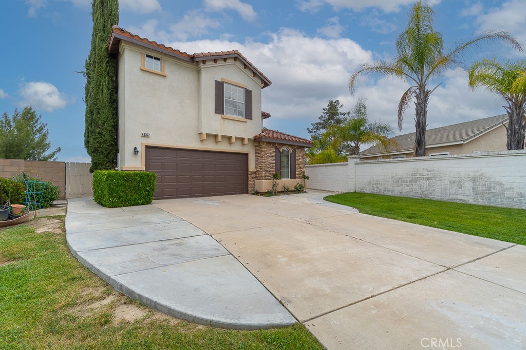  4 Bedroom Home For Sale
