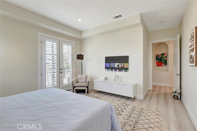 Detail Gallery Image 27 of 59 For 19002 Delaware St, Huntington Beach,  CA 92648 - 6 Beds | 5/1 Baths