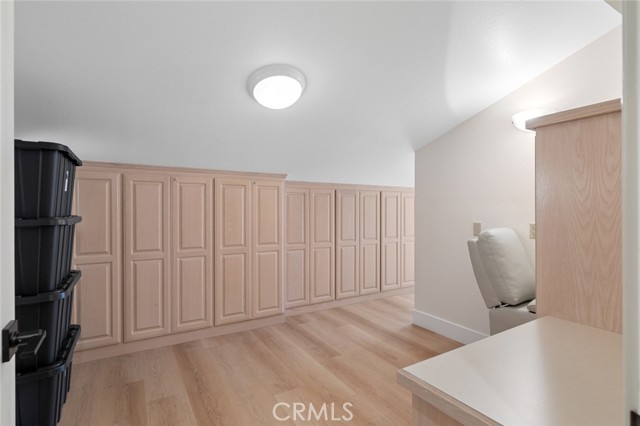 22224 Reynolds Drive, Torrance CA: https://media.crmls.org/medias/16dce8b5-b8a0-4fe0-9918-336c369fae58.jpg