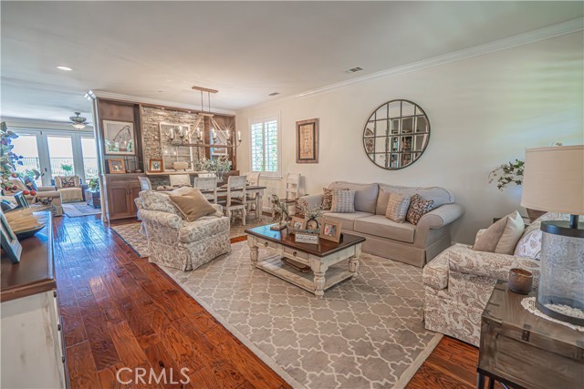 22348 Driftwood Court, Saugus CA: https://media.crmls.org/medias/16df7c8d-711f-409c-866d-fd60d6e2fe5a.jpg