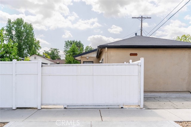 Detail Gallery Image 32 of 40 For 7707 Teesdale Ave, North Hollywood,  CA 91605 - 1 Beds | 1 Baths