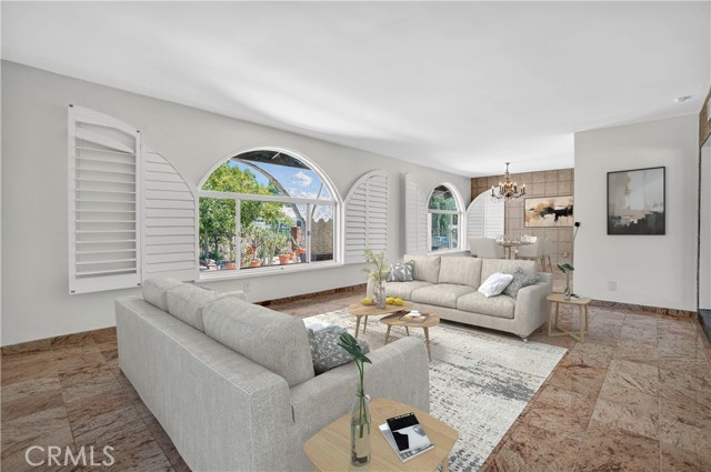 17558 Lahey Street, Granada Hills CA: https://media.crmls.org/medias/16e0f17c-c4f5-4d49-b59c-3038c485f923.jpg
