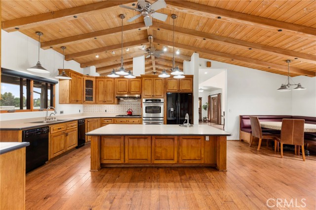 43991 John Warner Road, Temecula CA: https://media.crmls.org/medias/16e11cc7-309e-415c-9416-710132faae75.jpg