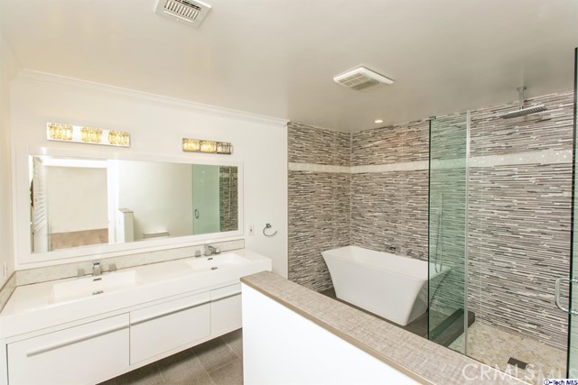 4 Bed Home for Sale in Calabasas, California
