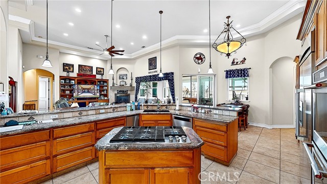 Detail Gallery Image 28 of 75 For 21160 Second Ave, Stevinson,  CA 95374 - 5 Beds | 4 Baths