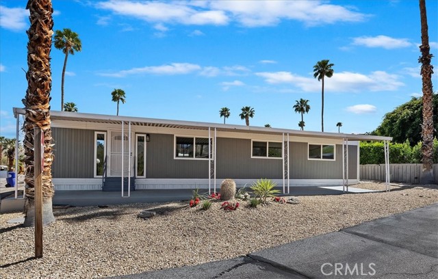 Detail Gallery Image 3 of 32 For 31 Circle a Dr, Palm Desert,  CA 92260 - 2 Beds | 2 Baths