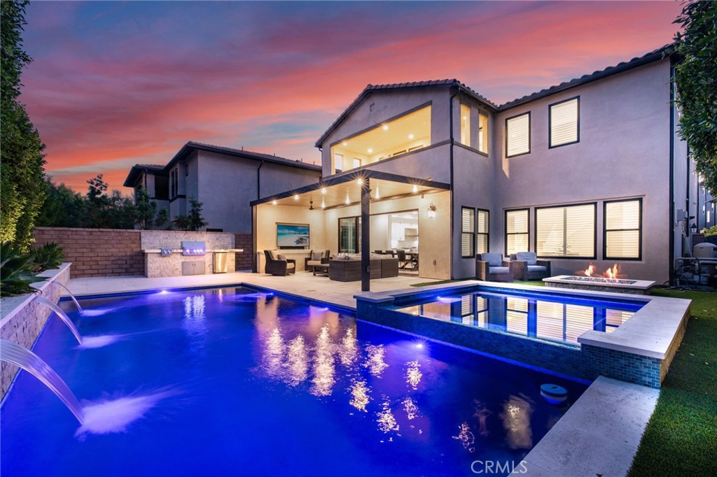 16e33a5a 984f 4311 838b Fec43d867d1c