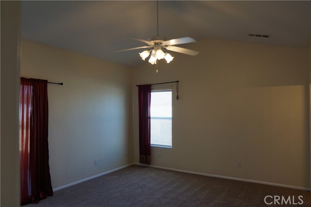 4611 Orange Drive, San Bernardino CA: https://media.crmls.org/medias/16e3c975-87a3-419e-96e7-370f59ba81dc.jpg