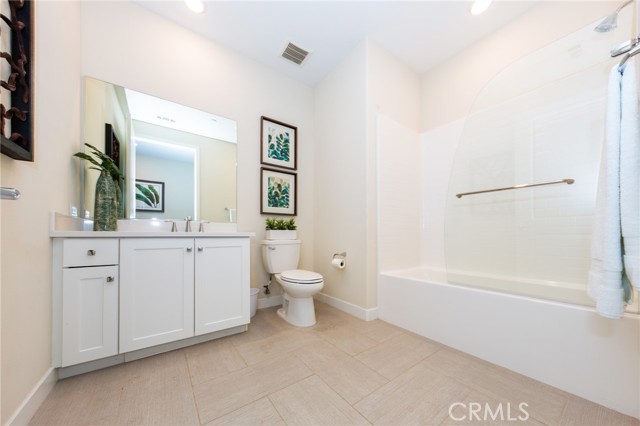 Detail Gallery Image 16 of 21 For 27466 Mercantile Court #101,  Valencia,  CA 91381 - 2 Beds | 2 Baths