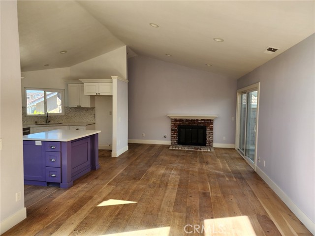 Detail Gallery Image 3 of 37 For 186 S Birchwood St, Anaheim,  CA 92808 - 3 Beds | 2 Baths