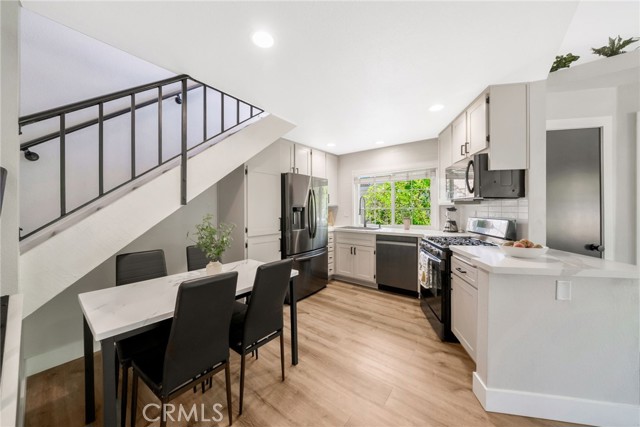 Detail Gallery Image 13 of 38 For 18940 Canyon Hill Dr., Lake Forest,  CA 92679 - 1 Beds | 1 Baths
