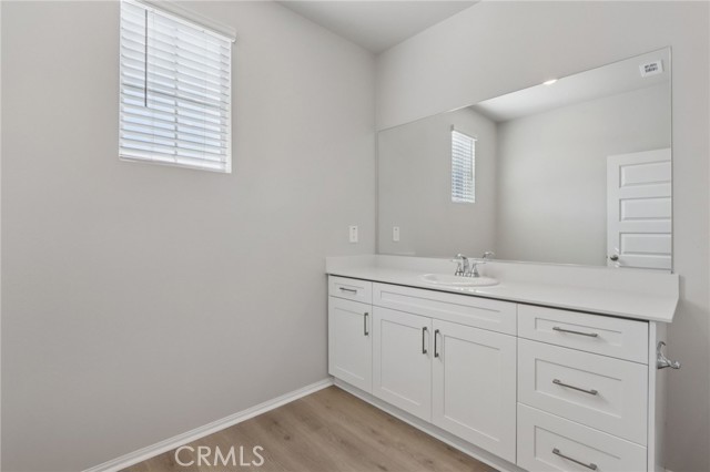 1110 Tropic Court, Redlands CA: https://media.crmls.org/medias/16e64c0e-c89c-4281-882e-9d38d21054be.jpg