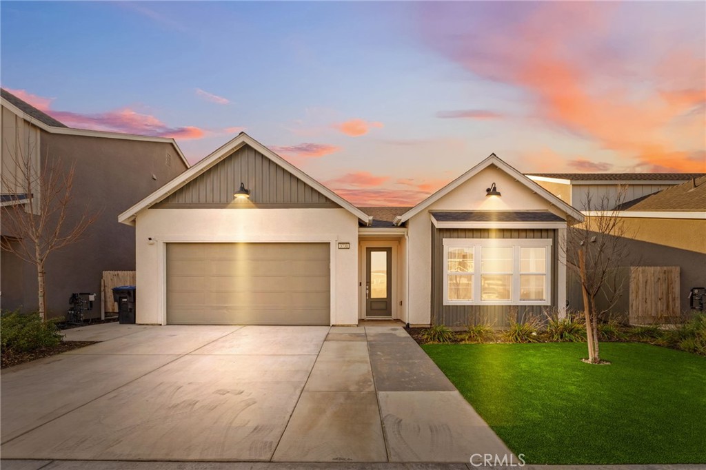 3731 N Summers Court