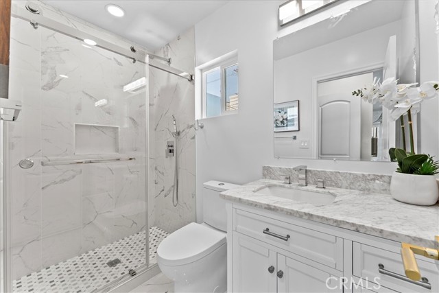 Detail Gallery Image 7 of 30 For 9801 S Hobart Bld, Los Angeles,  CA 90047 - 3 Beds | 2 Baths