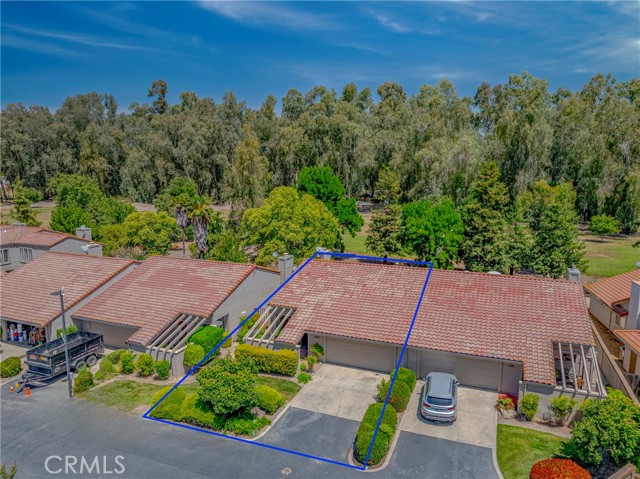 1305 Paseo Redondo Drive, Merced CA: https://media.crmls.org/medias/16e7919c-ac26-419e-bec8-9497889b687a.jpg