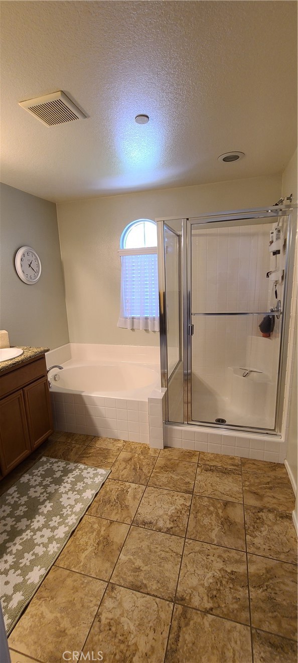 Detail Gallery Image 38 of 54 For 15723 Parkhouse Dr #59,  Fontana,  CA 92336 - 4 Beds | 2/1 Baths