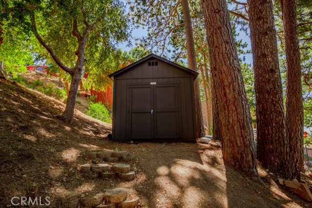 Detail Gallery Image 54 of 60 For 31350 Old City Creek Rd, Running Springs,  CA 92382 - 3 Beds | 2/1 Baths