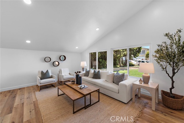 Image 3 of 31 For 27091 Pueblonuevo Drive
