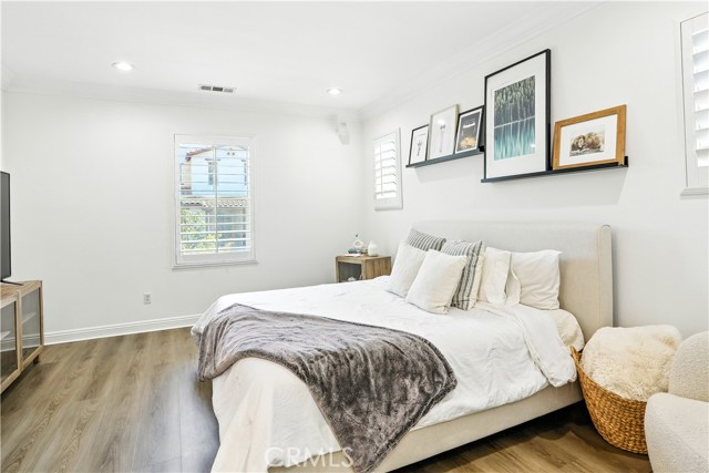 Detail Gallery Image 6 of 17 For 974 Sweetbriar Ln a,  Azusa,  CA 91702 - 3 Beds | 3 Baths