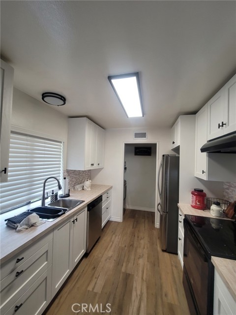 Detail Gallery Image 7 of 14 For 450 Shady Ct, Brea,  CA 92821 - 2 Beds | 1 Baths