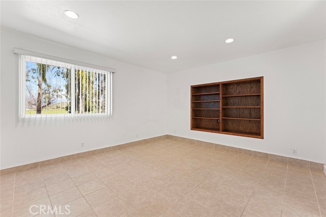 Image 19 of 75 For 31675 Contour