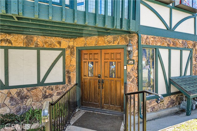 Detail Gallery Image 1 of 41 For 39802 Lakeview Dr #25,  Big Bear Lake,  CA 92315 - 2 Beds | 2 Baths