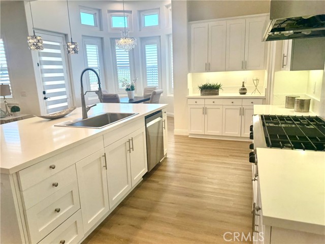 26480 Valley Oak Lane, Valencia CA: https://media.crmls.org/medias/16eea783-d975-4331-be7d-85ce95d113b5.jpg