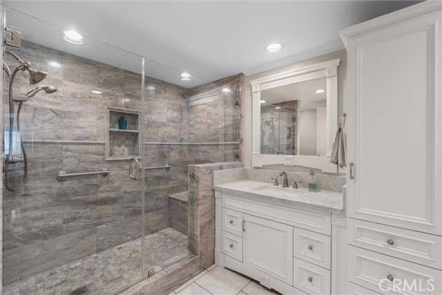 Detail Gallery Image 17 of 32 For 525 E Seaside Way #905,  Long Beach,  CA 90802 - 2 Beds | 1/1 Baths