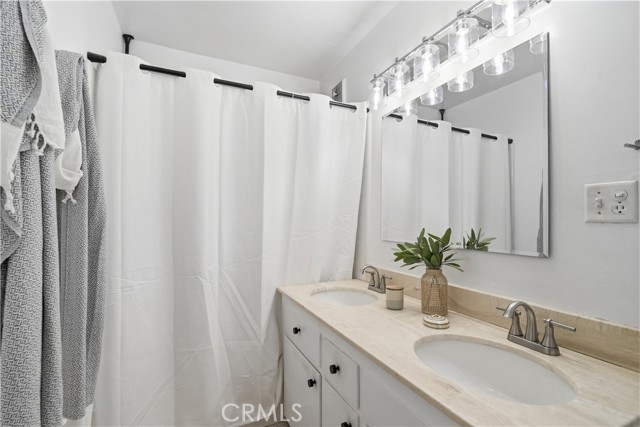 1609 Carver Street, Redondo Beach, California 90278, 4 Bedrooms Bedrooms, 0 ,1 BathroomBathrooms,Residential,For Sale,Carver,0,SB26137634