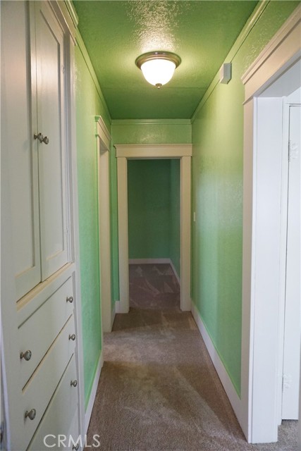 Hallway to bedrooms and bath