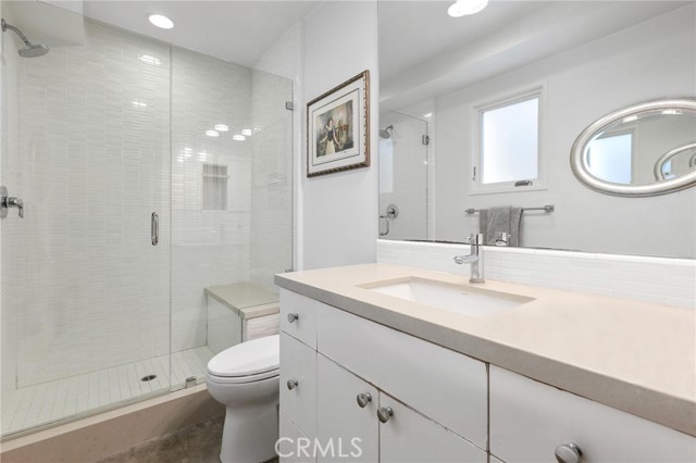 Detail Gallery Image 58 of 67 For 308 17th St, Manhattan Beach,  CA 90266 - 4 Beds | 3/1 Baths