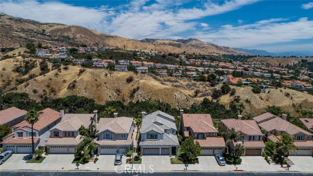 11884 Mariposa Bay Lane, Porter Ranch CA: https://media.crmls.org/medias/16f1baa2-324f-4e31-83d4-03fa0376d06e.jpg