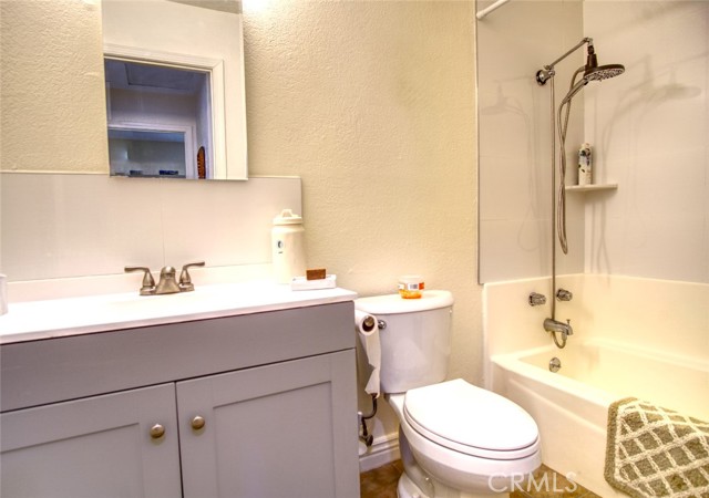 6367 Split Rock Avenue, 29 Palms CA: https://media.crmls.org/medias/16f1c6d0-d465-4027-836f-44d571ea46c6.jpg
