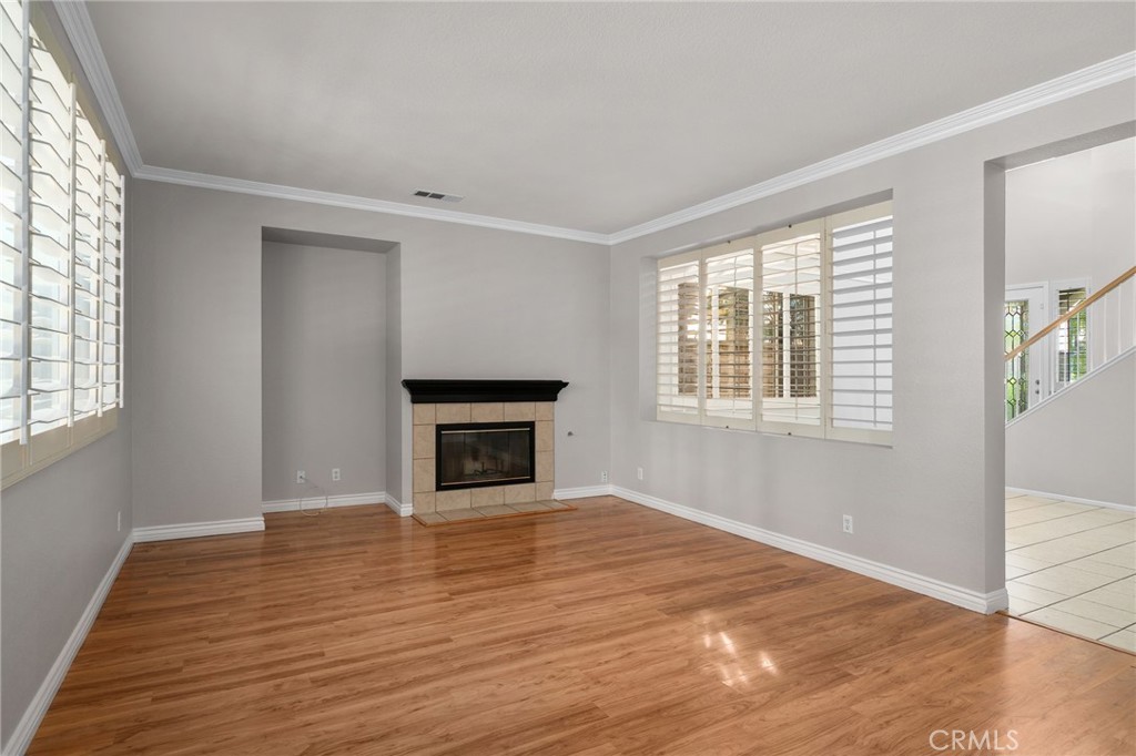 MLS #IV25268140 image #5