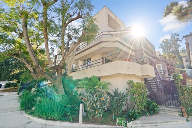 Detail Gallery Image 30 of 35 For 2364 Duane St #7,  Silver Lake Los Angeles,  CA 90039 - 2 Beds | 2/1 Baths