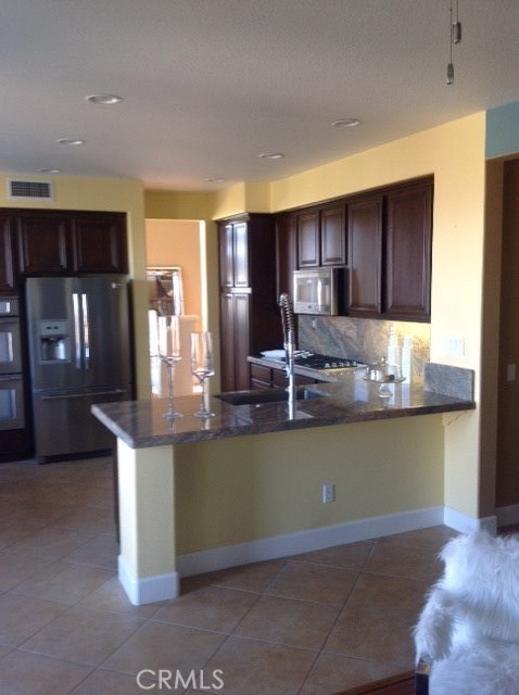 31 Via Scenica, Lake Elsinore CA: https://media.crmls.org/medias/16f26bc9-bfcd-4760-95c8-42e2fbf93a03.jpg
