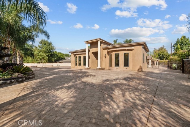 8817 Louise Avenue, Sherwood Forest CA: https://media.crmls.org/medias/16f26c3f-04ad-4181-a8d8-650e1f457476.jpg