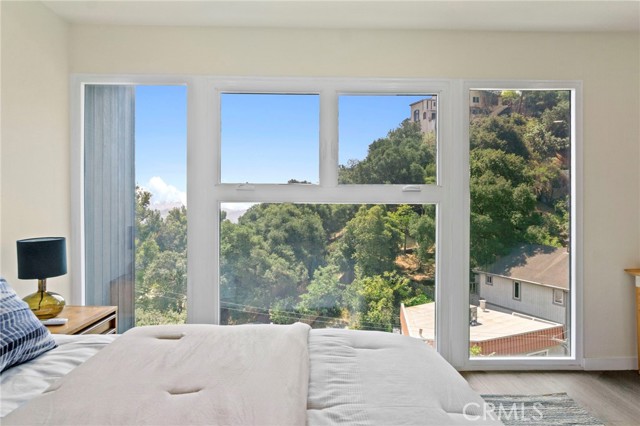 Detail Gallery Image 14 of 36 For 7010 Loyal Trl, Los Angeles,  CA 90068 - 2 Beds | 3 Baths