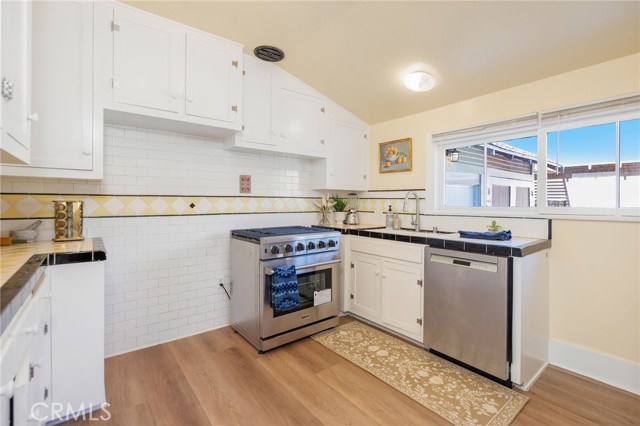 Detail Gallery Image 14 of 34 For 1005 Roswell Ave, Long Beach,  CA 90804 - 2 Beds | 1 Baths